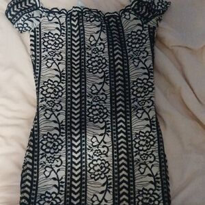 GBG Los Angeles Black and White Floral Dress